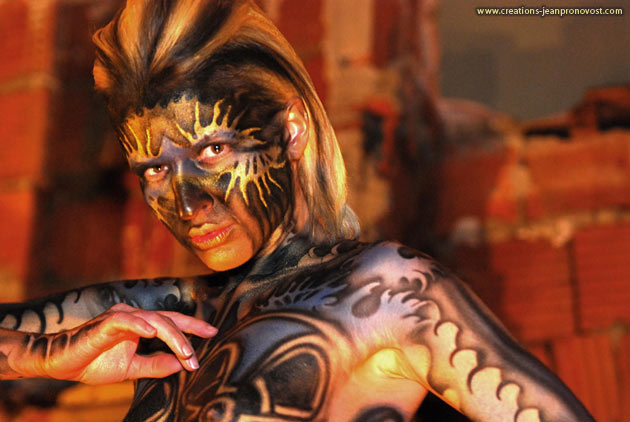 Live airbrush - Body painting Montreal, Canada