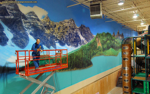 Mural airbrush painting Montreal - Jean Pronovost airbrush muralist painter Montreal