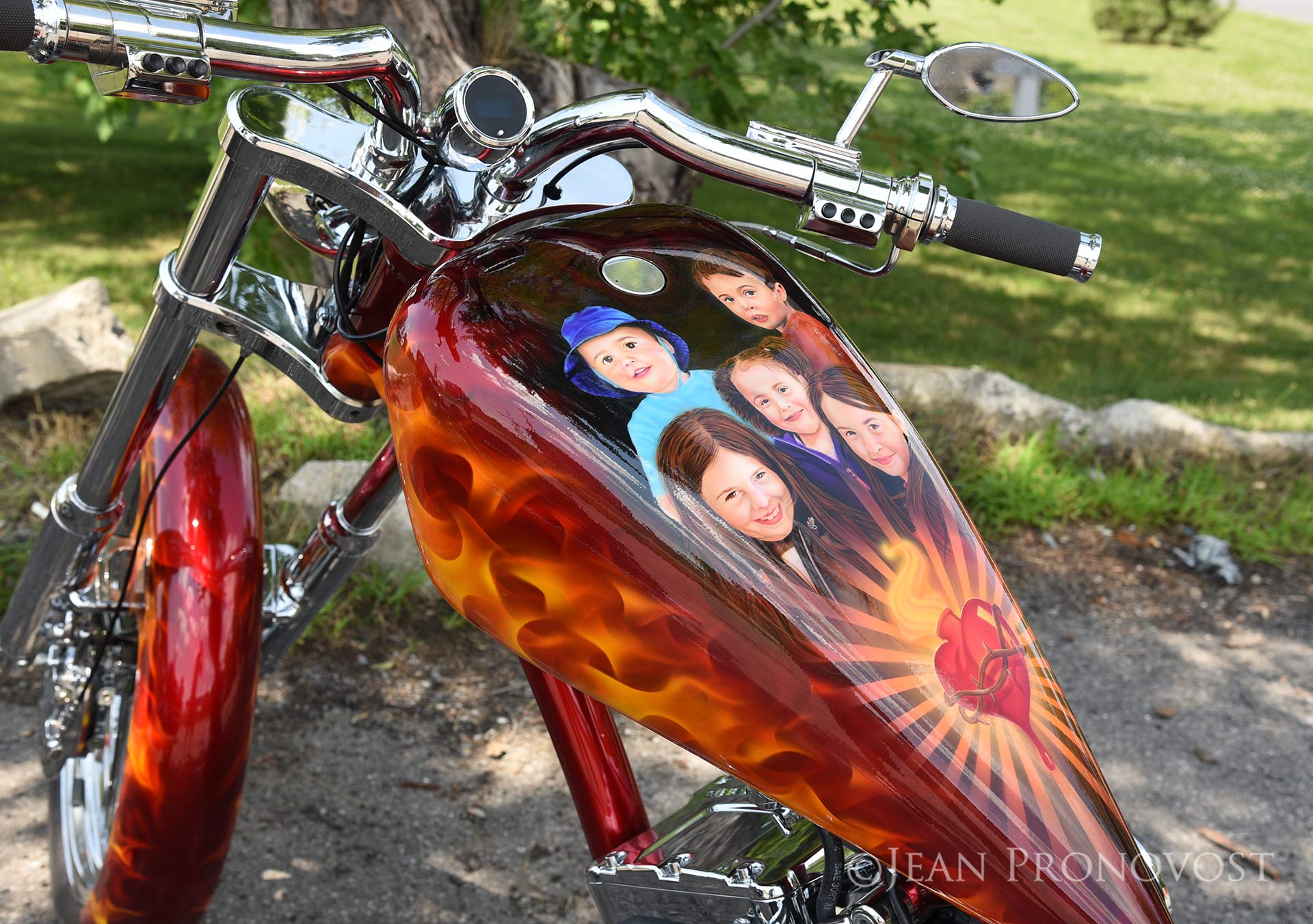 How to Custom Paint your Motorcycle Tank 